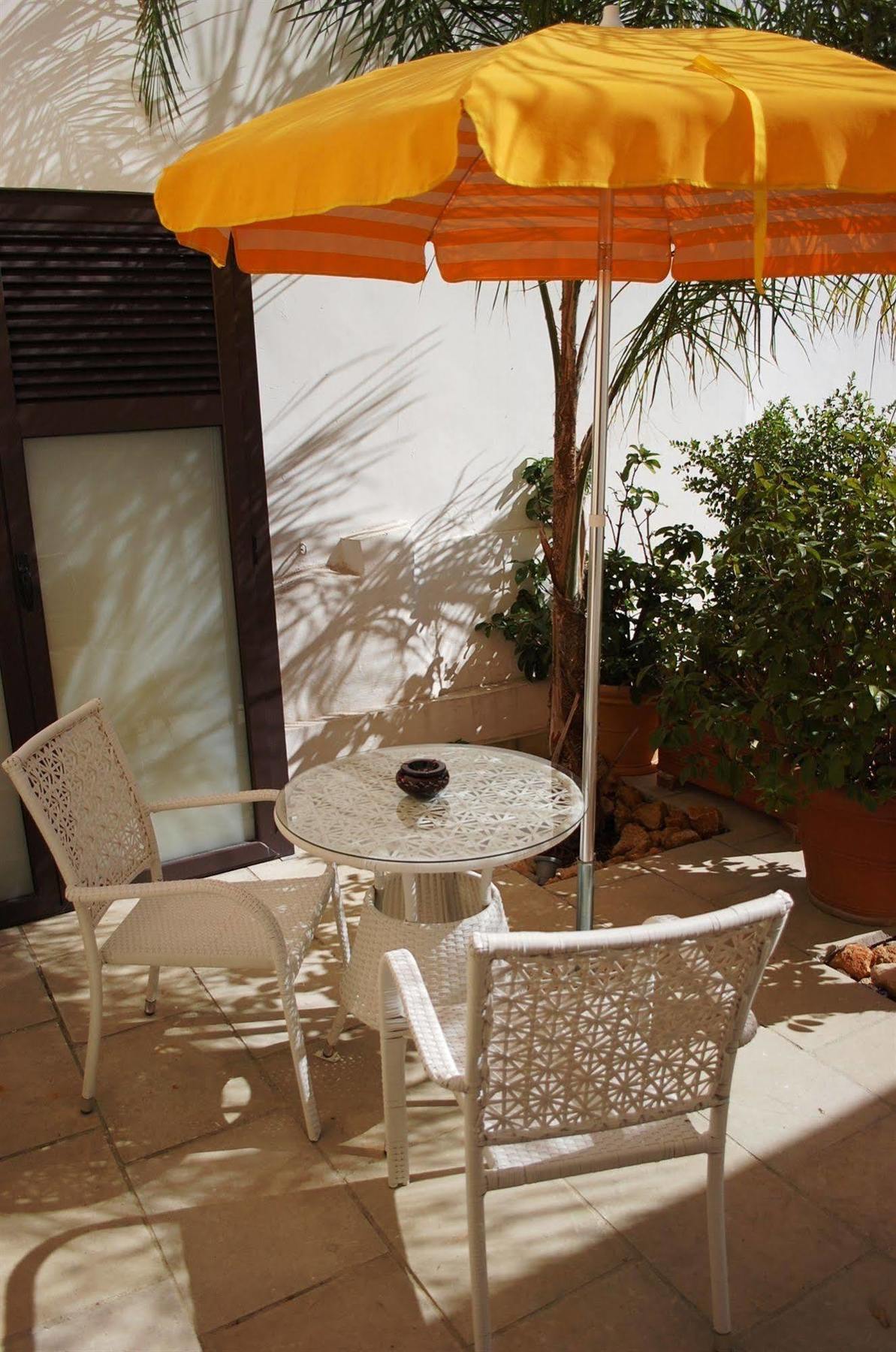 B&B Residenza Pizziniaco Lecce Exterior photo